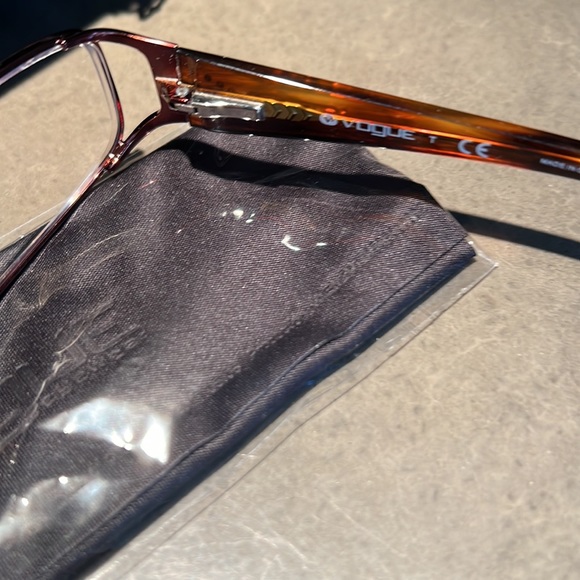 Sunglasses - Picture 5 of 5